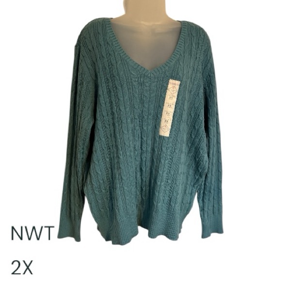 St. John's Bay Sweaters - NWT Women's Teal V-Neck Sweater PERFCT for FALL!!! PLUS 2X #P